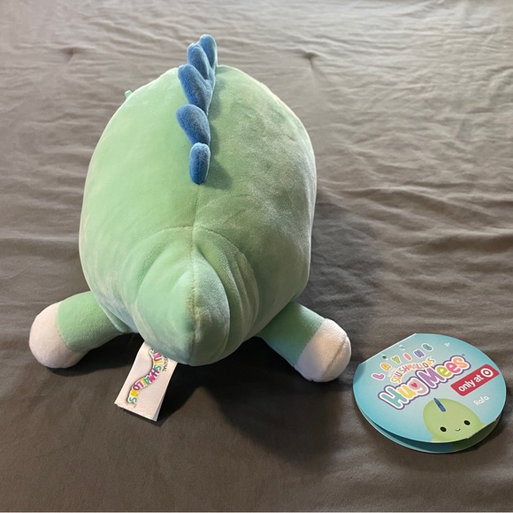 squishmallow hug mees Rafa the dinosaur - Picture 2 of 4